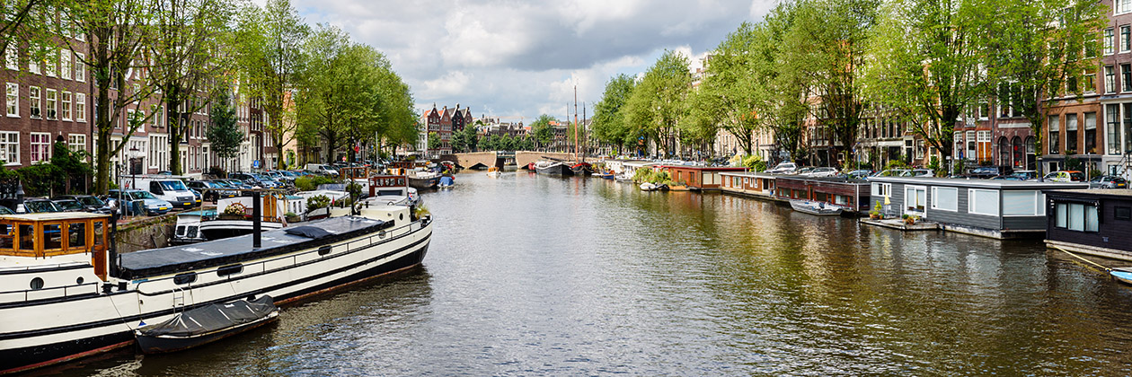 Amsterdam Flug
